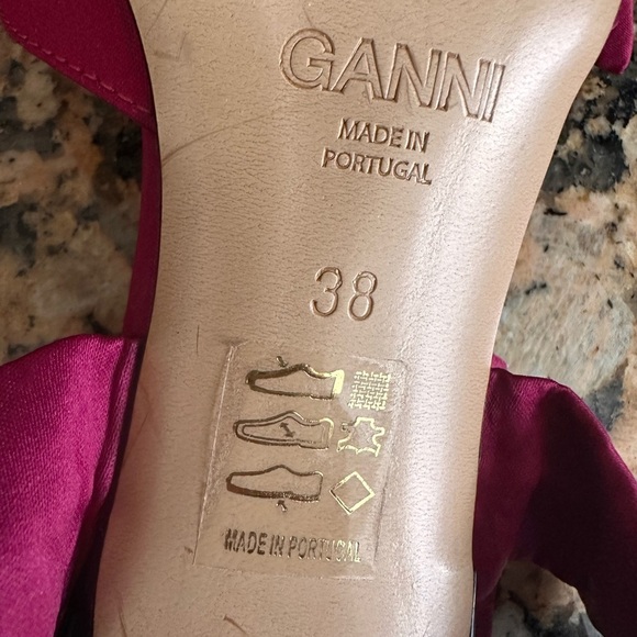 Ganni Bow Sandal - Picture 8 of 8